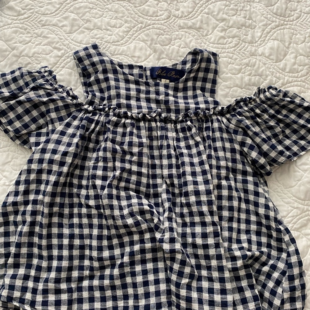 Cold shoulder gingham top